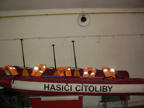 Požární člun